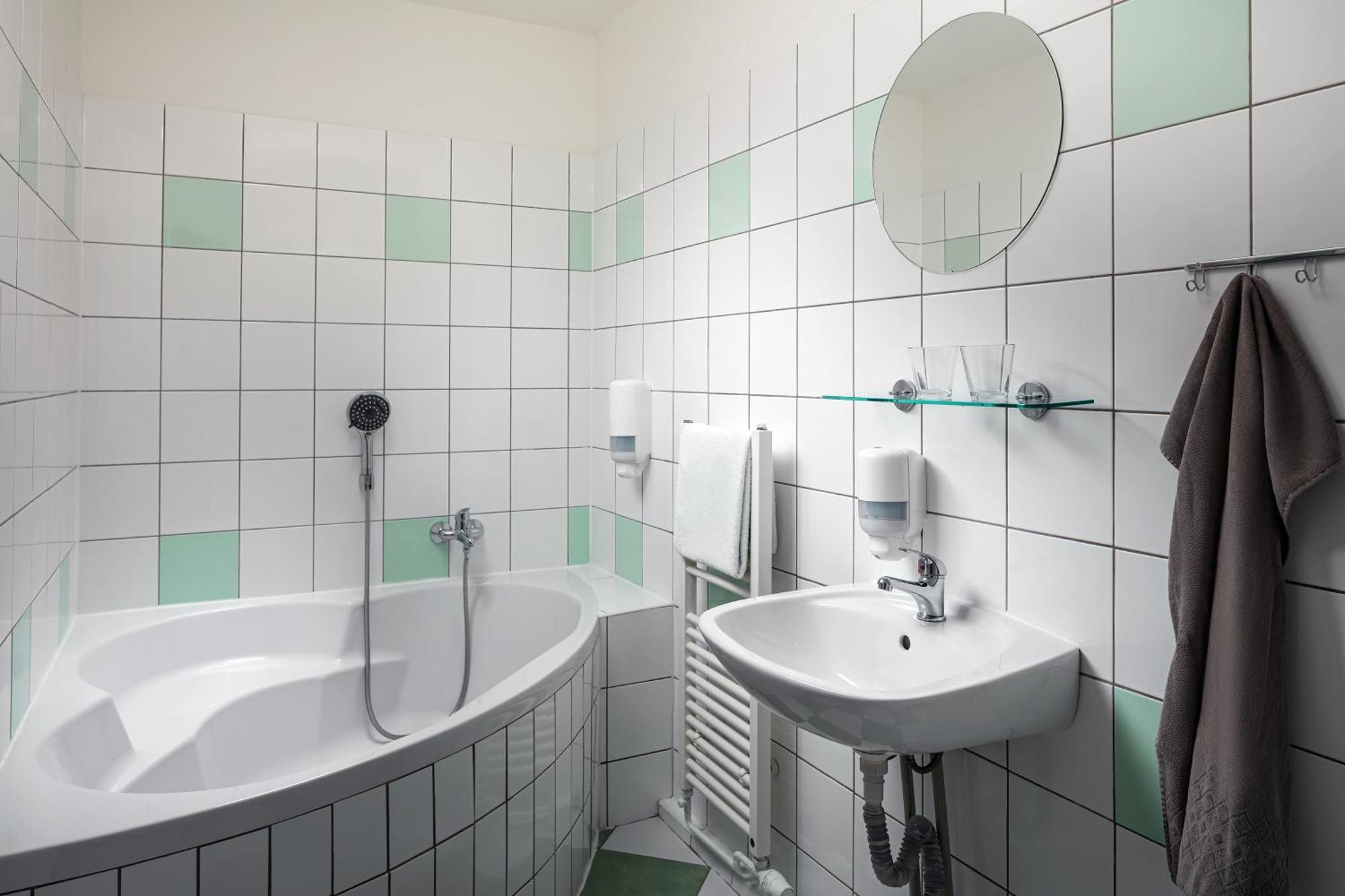 Hotel Zamecek Janovicky Broumov Luaran gambar